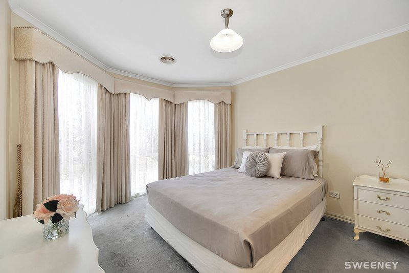 Photo - 2/41-43 Balaclava Avenue, Altona Meadows VIC 3028 - Image 7