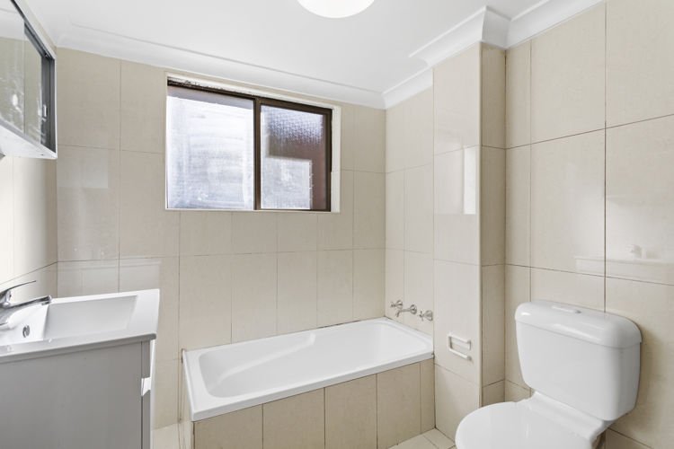 Photo - 2/41-49 Lane Street, Wentworthville NSW 2145 - Image 6