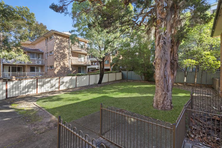 Photo - 2/41-49 Lane Street, Wentworthville NSW 2145 - Image 8