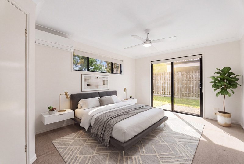 Photo - 24/1-5 Studio Drive, Pacific Pines QLD 4211 - Image 7
