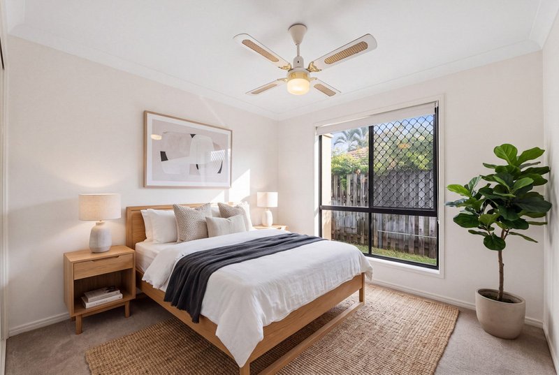 Photo - 24/1-5 Studio Drive, Pacific Pines QLD 4211 - Image 10