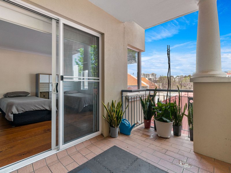 Photo - 2/41 Brown Street, East Perth WA 6004 - Image 11