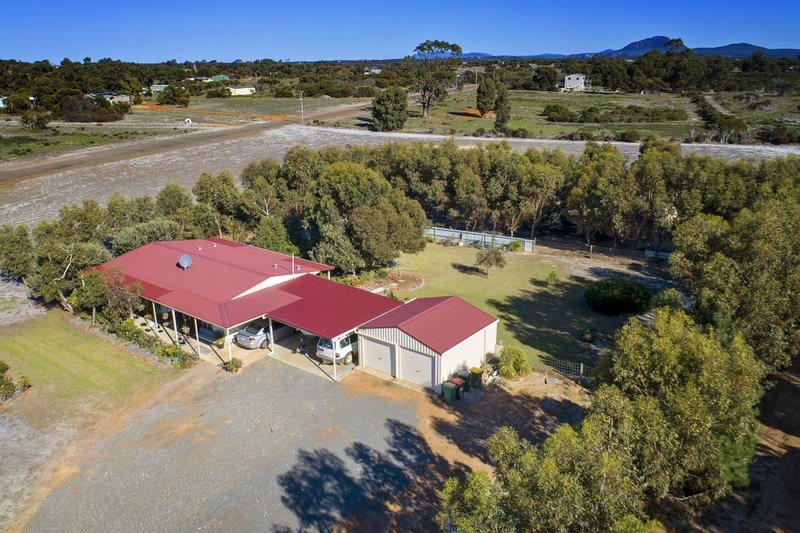 Photo - 241 Cambewarra Drive, Hopetoun WA 6348 - Image 25