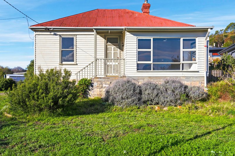 Photo - 241 Cambridge Road, Warrane TAS 7018 - Image 7