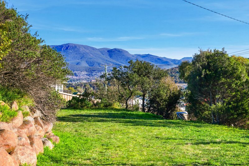 Photo - 241 Cambridge Road, Warrane TAS 7018 - Image 31