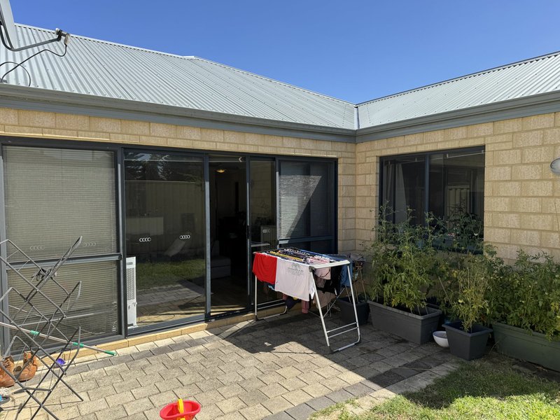 Photo - 24/1 Cameron Street, Langford WA 6147 - Image 17