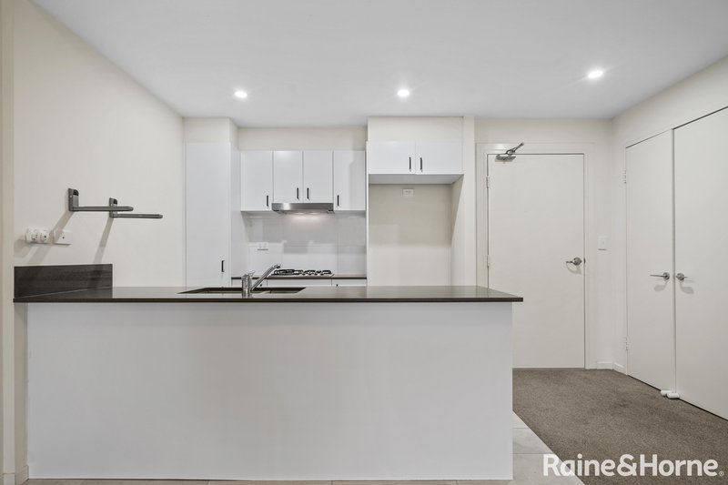 Photo - 24/1 Drinkwater Lane, Edmondson Park NSW 2174 - Image 2