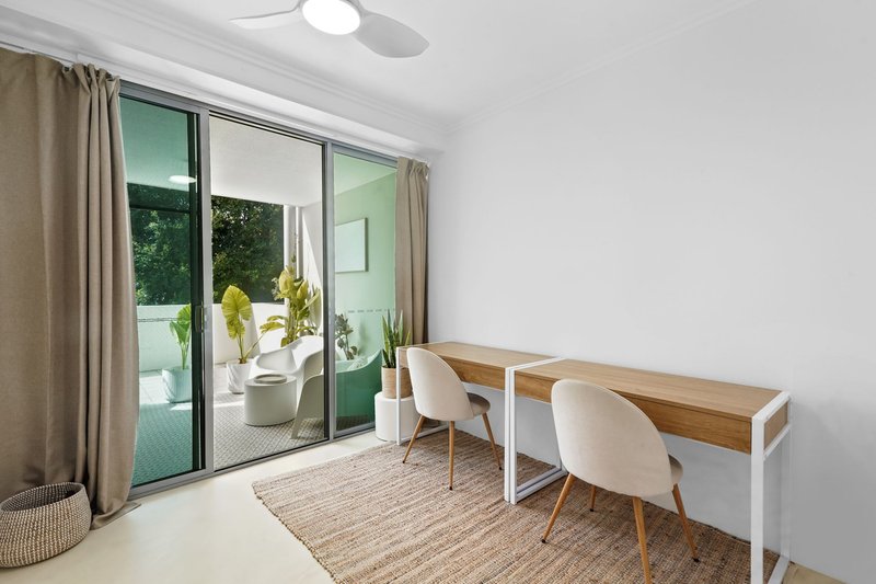 Photo - 24/1 Gaven Crescent, Mermaid Beach QLD 4218 - Image 8