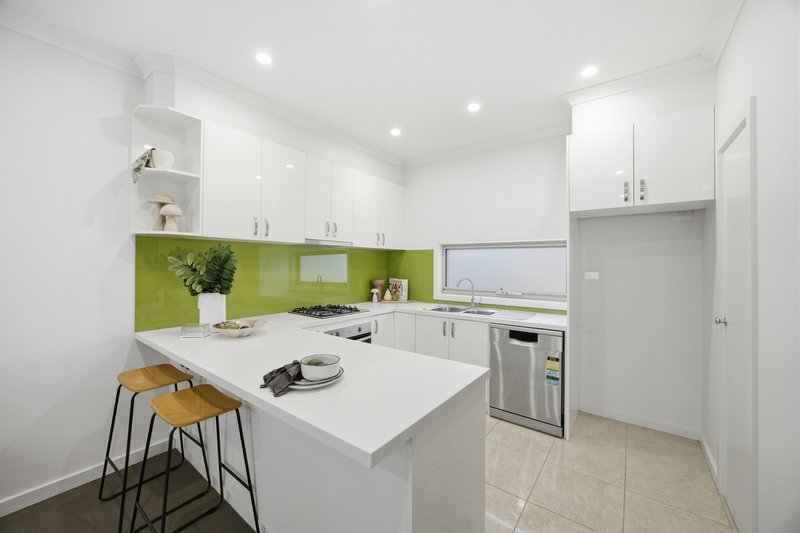 Photo - 2/41 High Street, Bayswater VIC 3153 - Image 2