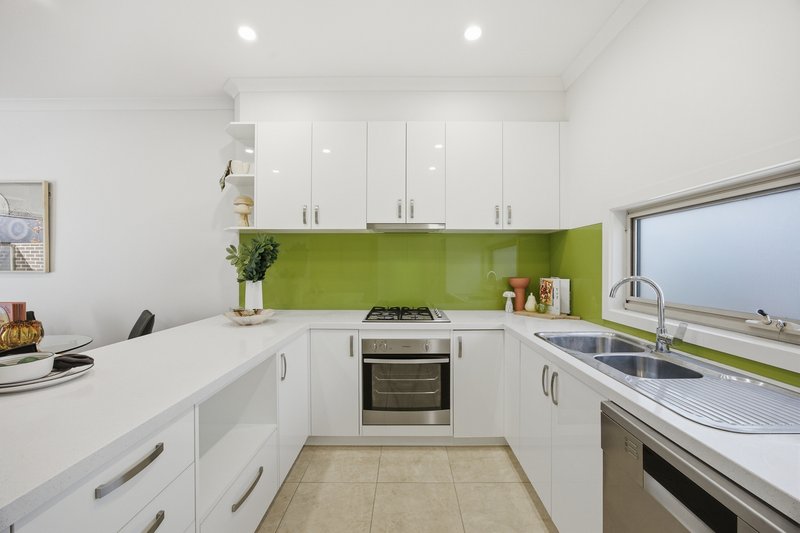 Photo - 2/41 High Street, Bayswater VIC 3153 - Image 3