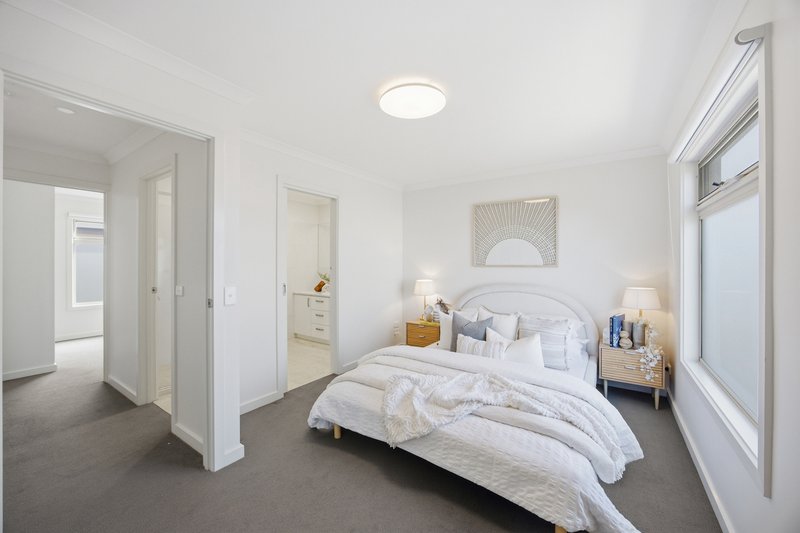 Photo - 2/41 High Street, Bayswater VIC 3153 - Image 5