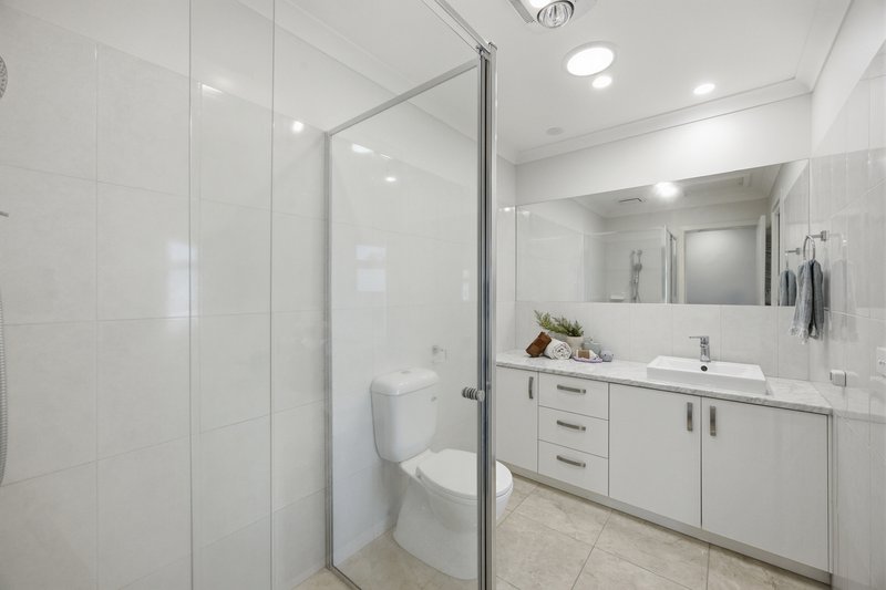 Photo - 2/41 High Street, Bayswater VIC 3153 - Image 6
