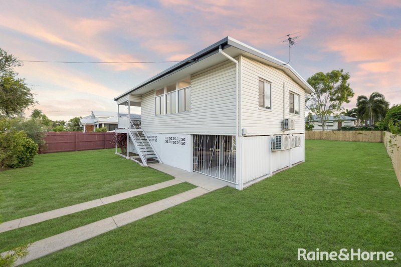 Photo - 241 Howlett Street, Currajong QLD 4812 - Image 12