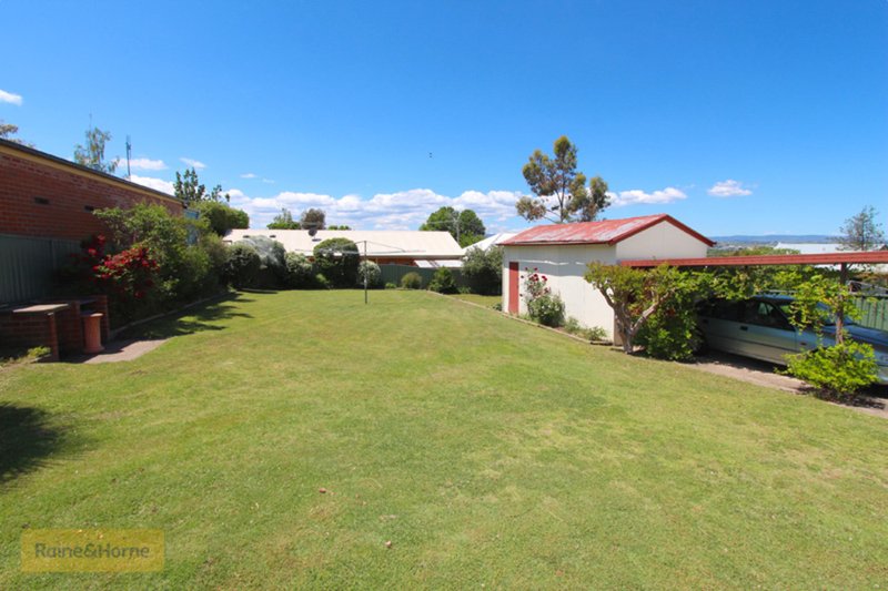 Photo - 241 Keppel Street, Bathurst NSW 2795 - Image 4