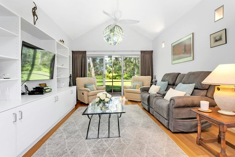 Photo - 2/41 Kestrel Avenue, Salamander Bay NSW 2317 - Image 3