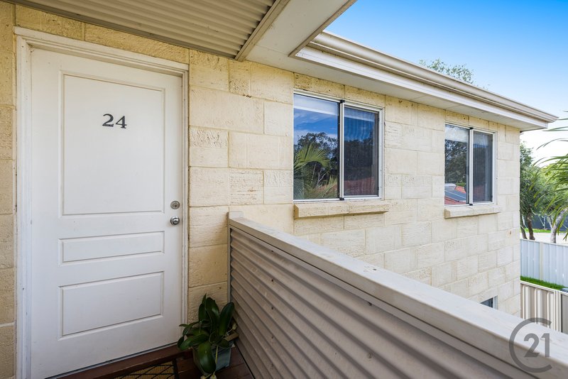 Photo - 24/1 Lakes Crescent, South Yunderup WA 6208 - Image 17