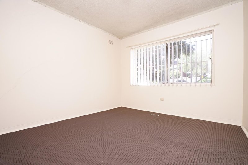 Photo - 2/41 Loch Street, Campsie NSW 2194 - Image 5