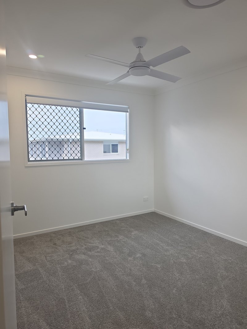 Photo - 24/1 Mckenzie Road, Mango Hill QLD 4509 - Image 15