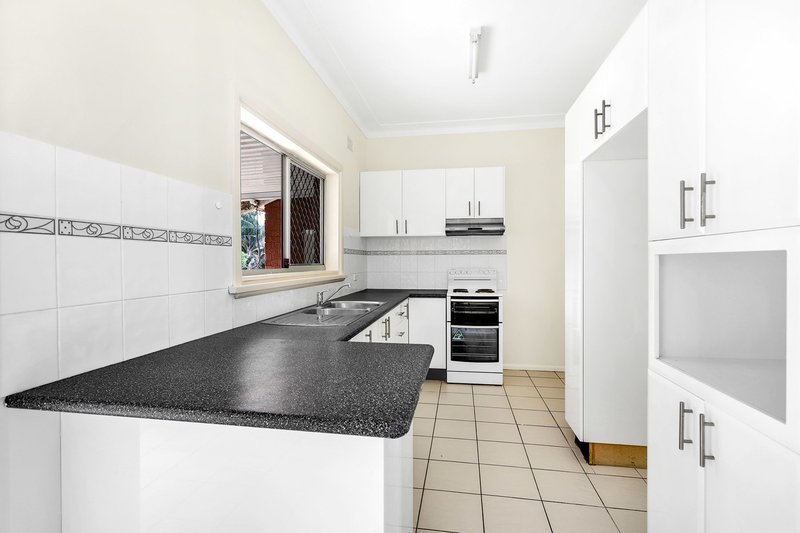 Photo - 241 Metella Road, Toongabbie NSW 2146 - Image 2