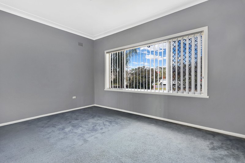 Photo - 241 Metella Road, Toongabbie NSW 2146 - Image 6