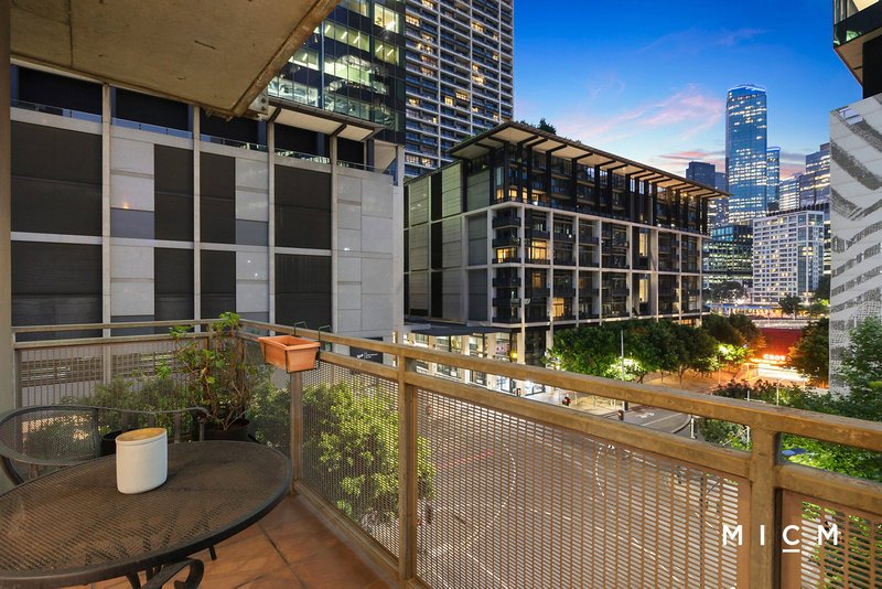 24/1 Riverside Quay, Southbank VIC 3006