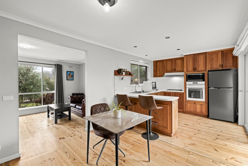 Photo - 2/41 Rugby Street, Belmont VIC 3216 - Image 2