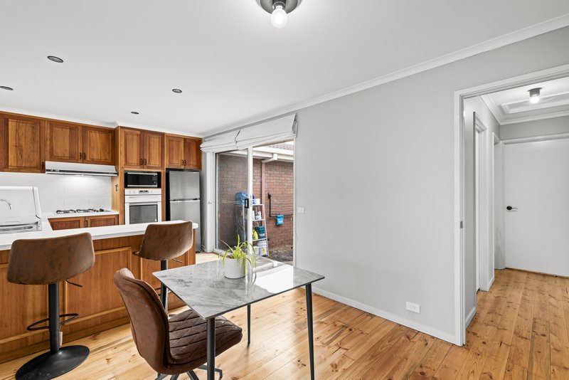 Photo - 2/41 Rugby Street, Belmont VIC 3216 - Image 3