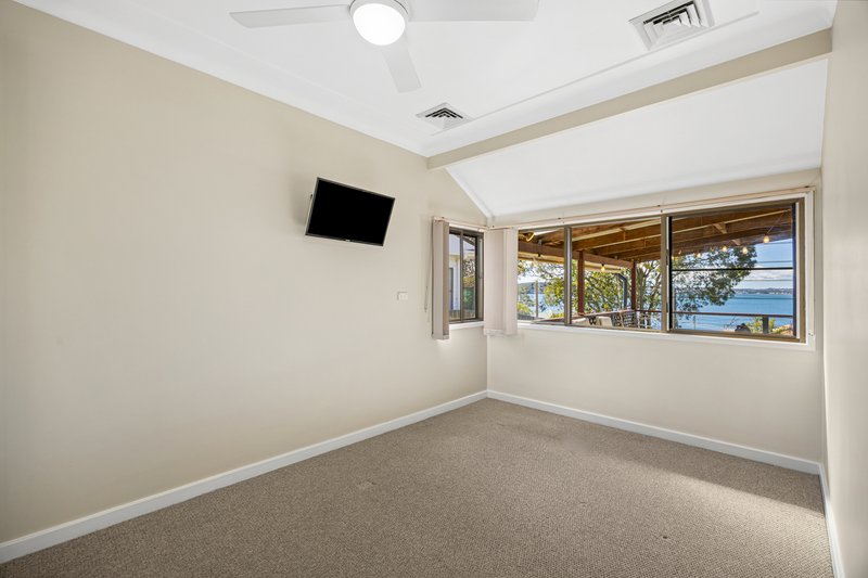 Photo - 241 Skye Point Road, Coal Point NSW 2283 - Image 8