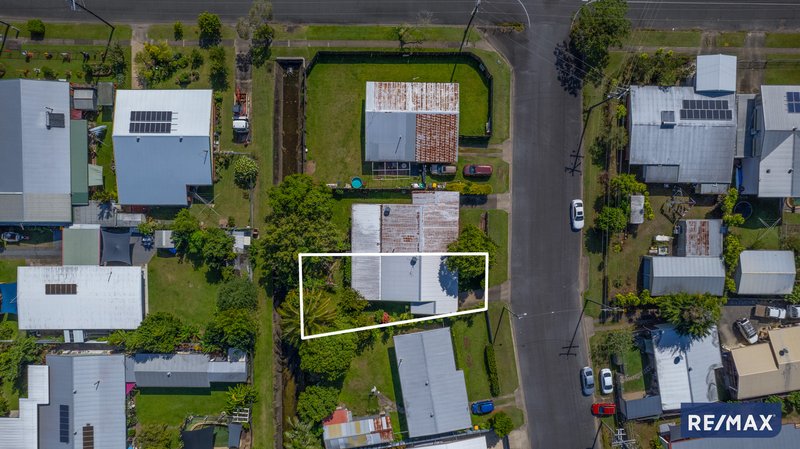 Photo - 2/41 Sperring Street, Manunda QLD 4870 - Image 6