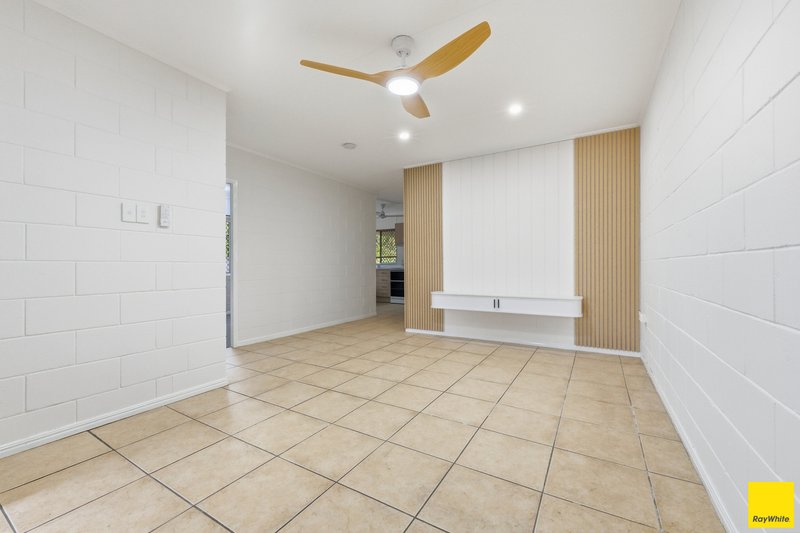 Photo - 2/41 Sperring Street, Manunda QLD 4870 - Image 3