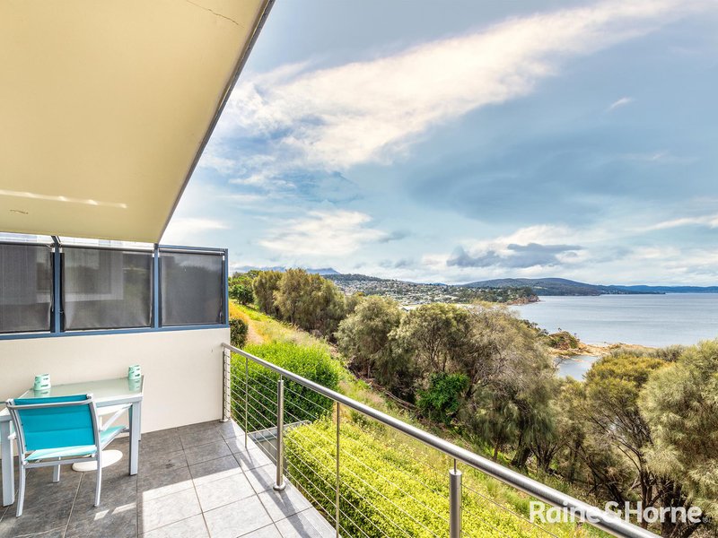 Photo - 2/41 Suncoast Drive, Blackmans Bay TAS 7052 - Image 21