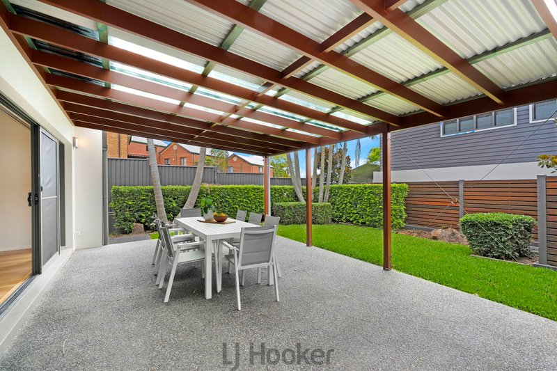 Photo - 2/41 Tallawalla Road, Valentine NSW 2280 - Image 9
