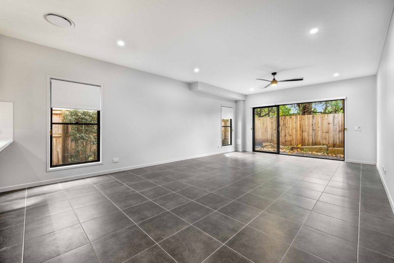 Photo - 2/41 Taylor Avenue, Golden Beach QLD 4551 - Image 8