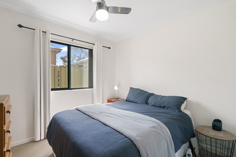 Photo - 24/10 Whitlock Road, Queens Park WA 6107 - Image 11