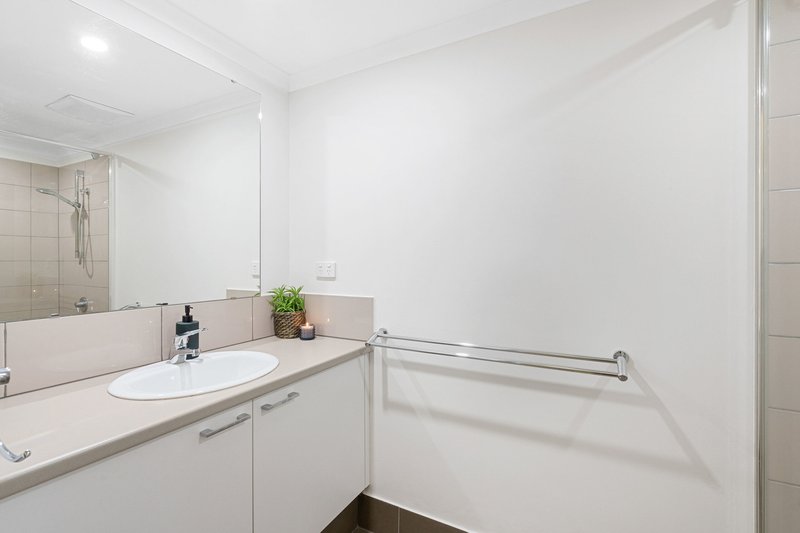 Photo - 24/10 Whitlock Road, Queens Park WA 6107 - Image 14