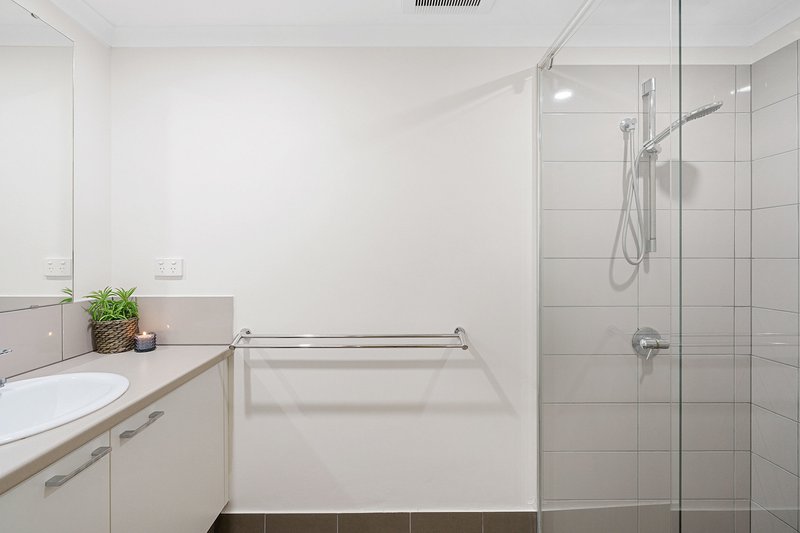 Photo - 24/10 Whitlock Road, Queens Park WA 6107 - Image 15