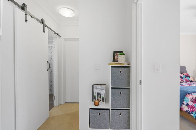 Photo - 24/10 Whitlock Road, Queens Park WA 6107 - Image 17