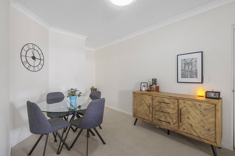 Photo - 24/10 Whitlock Road, Queens Park WA 6107 - Image 18