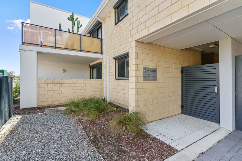 Photo - 24/10 Whitlock Road, Queens Park WA 6107 - Image 23