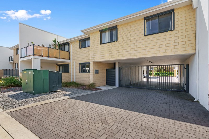 Photo - 24/10 Whitlock Road, Queens Park WA 6107 - Image 25