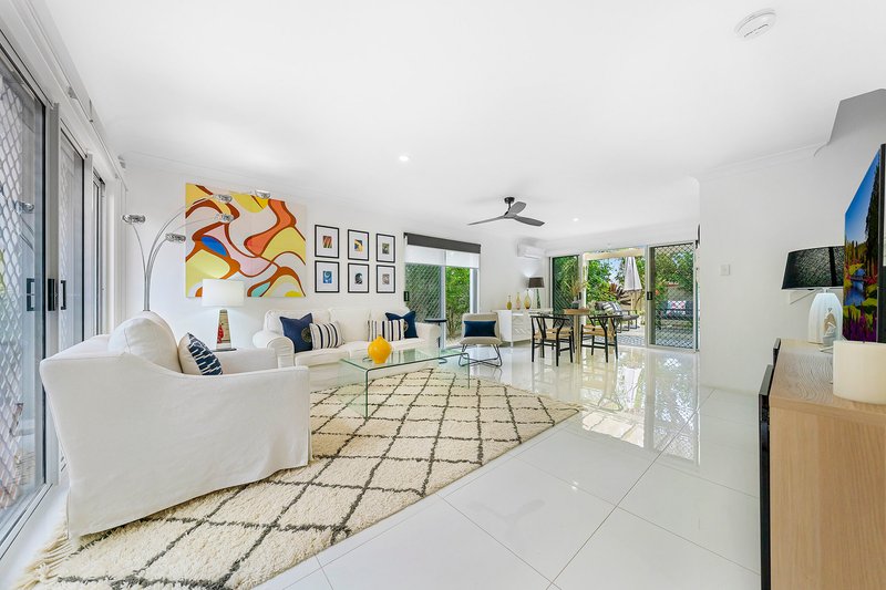 Photo - 24/100 Cotlew Street East , Southport QLD 4215 - Image 4