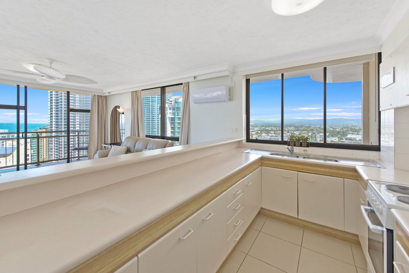 Photo - 2410/18 Hanlan Street, Surfers Paradise QLD 4217 - Image 9