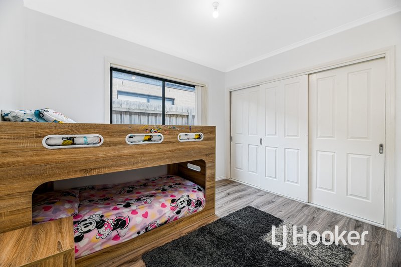 Photo - 24/103 Army Road, Pakenham VIC 3810 - Image 8