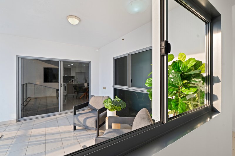 Photo - 24/108 Mitchell Street, Darwin City NT 0800 - Image 6
