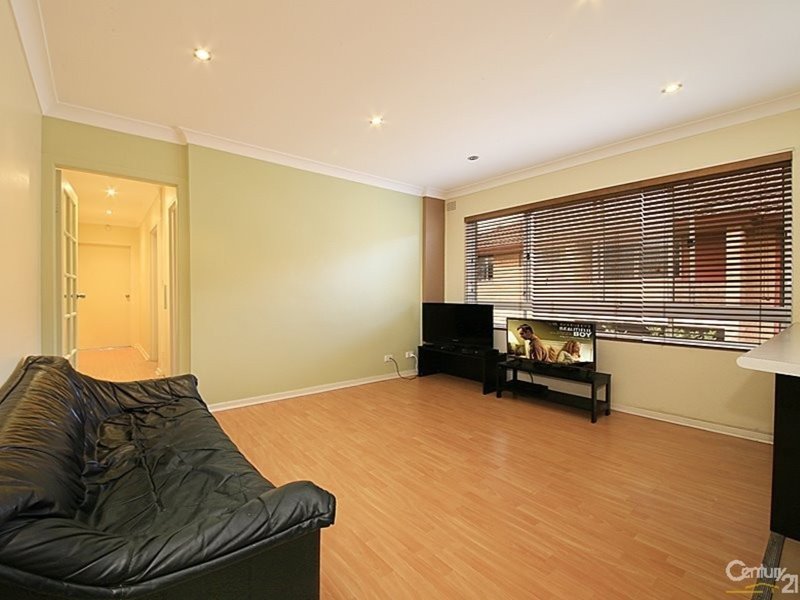 Photo - 24/11-13 Ethel Street, Eastwood NSW 2122 - Image 2