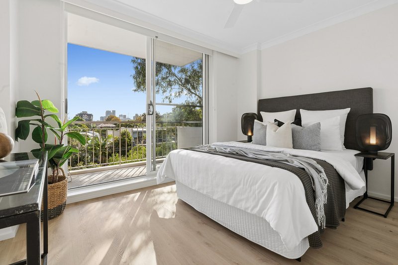 Photo - 24/11-17 Watson Street, Neutral Bay NSW 2089 - Image 4