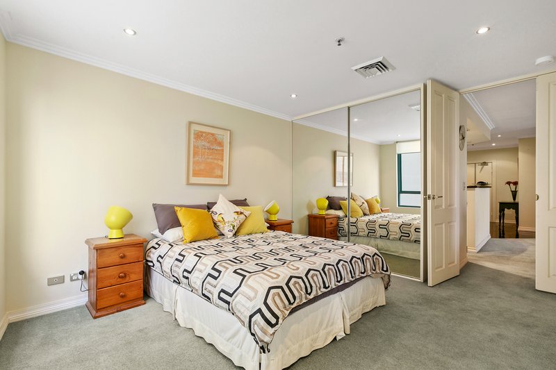 Photo - 24/110 Alfred Street, Milsons Point NSW 2061 - Image 5