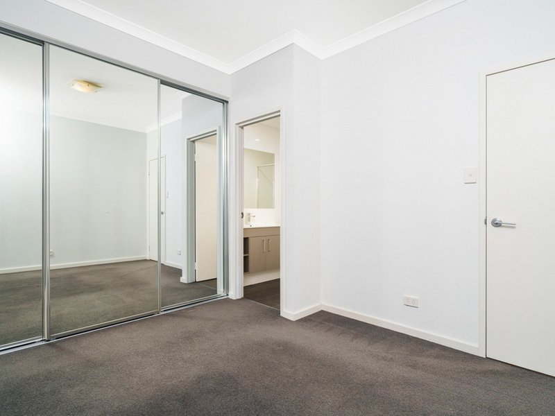 Photo - 24/110 Cambridge Street, West Leederville WA 6007 - Image 17