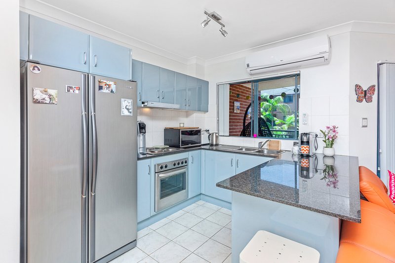 Photo - 24/12-14 Clubb Crescent, Miranda NSW 2228 - Image 4