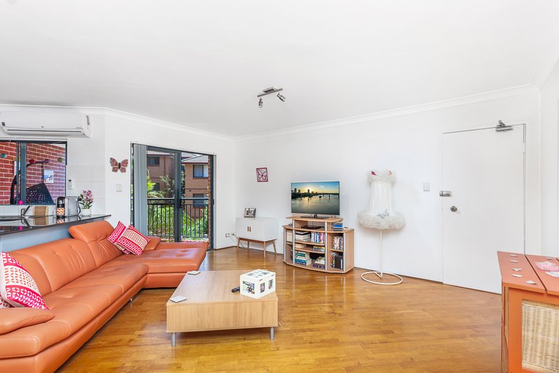 Photo - 24/12-14 Clubb Crescent, Miranda NSW 2228 - Image 6